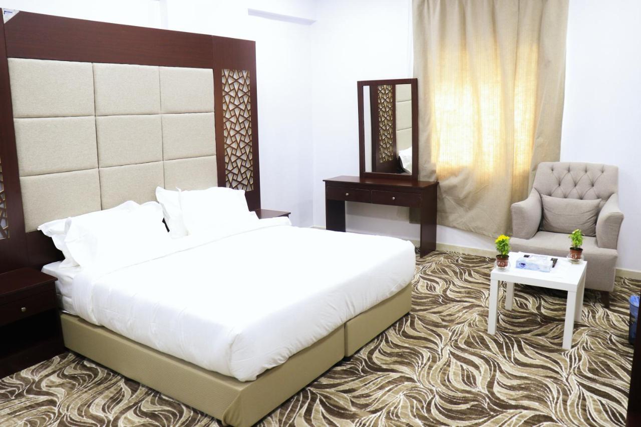 Hotel Al Farhan Dumah Al Jandal Dawmat al-Jandal Exterior foto