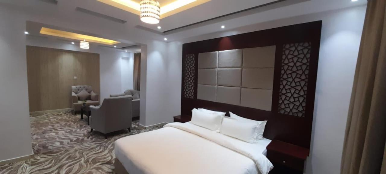 Hotel Al Farhan Dumah Al Jandal Dawmat al-Jandal Exterior foto